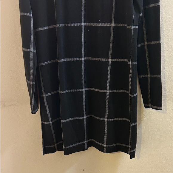 Maurices Black and Gray Plaid Cardigan* - Picture 6 of 6